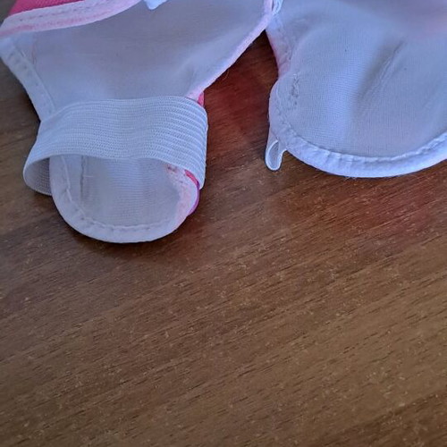Children's protective pads for knees and elbows pink like new