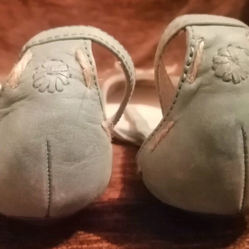Zara women's turquoise ballerina shoes like new