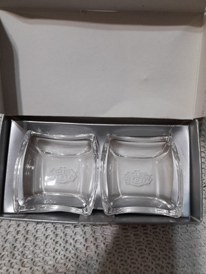 Διαφημιστικό τασάκι Chivas Regal γυάλινο καινούργιο