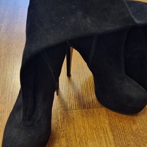 Sante Over The Knee Boots Like New, Black, Size 38, 13cm Heel