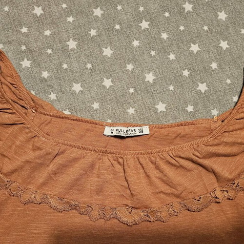 Pull & Bear romantic short fitted blouse like new, size M
