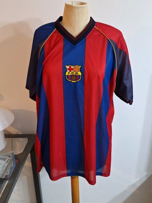 Φανέλα ποδοσφαίρου FC Barcelona 1998-99 με αριθμό 10 Rivaldo μεταχειρισμένη