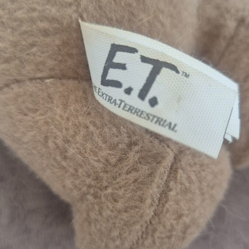 E.T The Terrestrial plush doll used, 20 cm