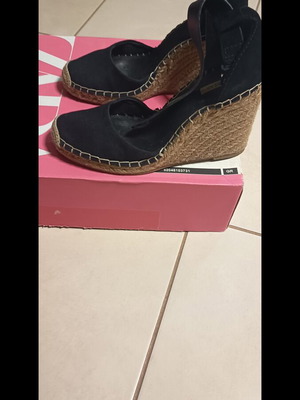 Pull & Bear black espadrilles with ankle tie