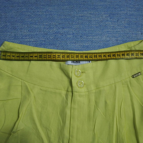 High-waisted yellow shorts Toi&Moi like new, size S
