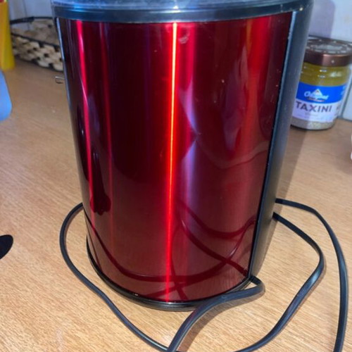 Izzy electric juicer with two cones, 100 watt