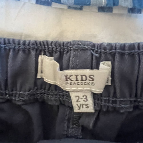 Boys' set with checked shirt and shorts like new, age 2-3