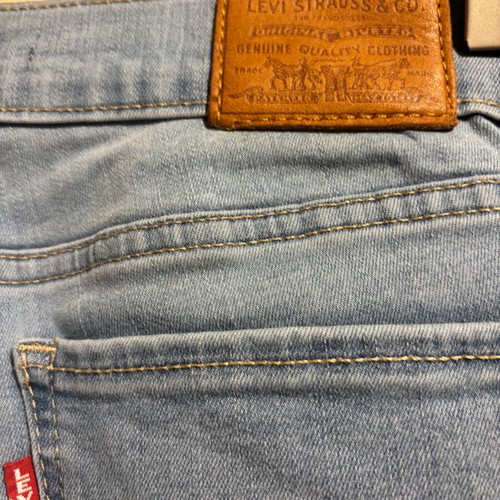 Levi's jeans 710 size 29 like new, medium-low rise, blue