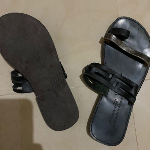 Handmade black sandals size 37 in very good condition