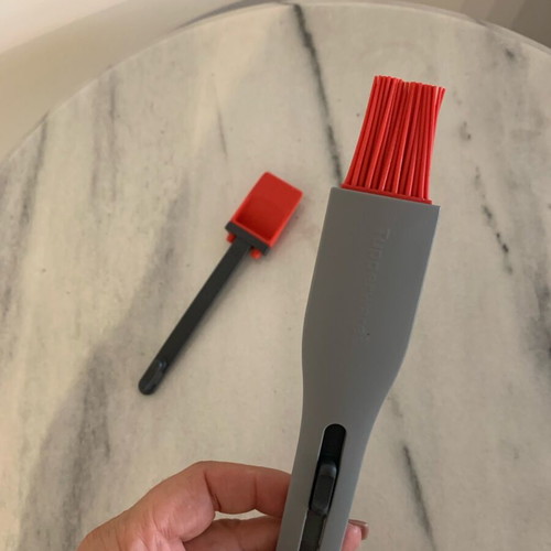 Silicone brush and spatula Tupperware new