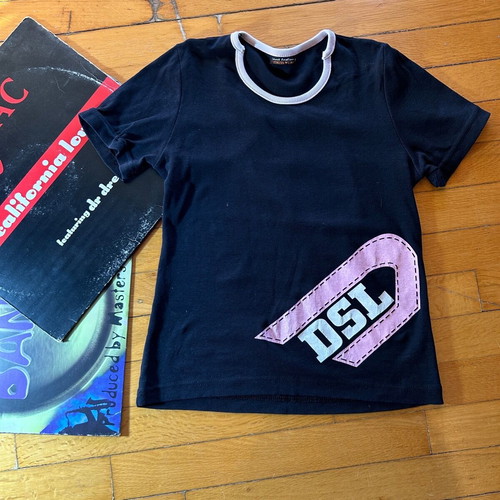Vintage t-shirt with unique back like new, black size M