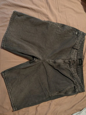 Funky Buddha grey bermuda shorts like new, size 38