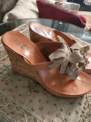 Princess platform shoes used size 39 genuine leather with cork heel