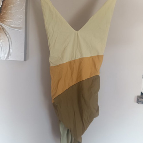 One-piece swimsuit like new, size S