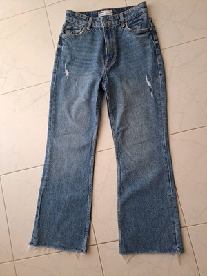Bershka blue flare jeans like new, size S / 36 / 8, length 92cm