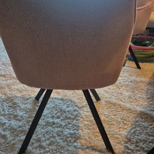 Dining chairs used, pack of 4, pink fabric