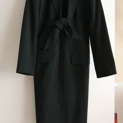 Simple dress new, 100% virgin wool, size S, black