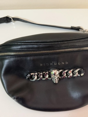 John Richmond black belt bag crossbody with skull and chain