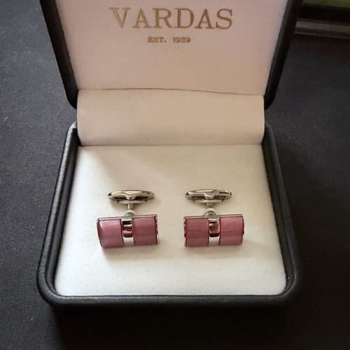 Cufflinks new, pink