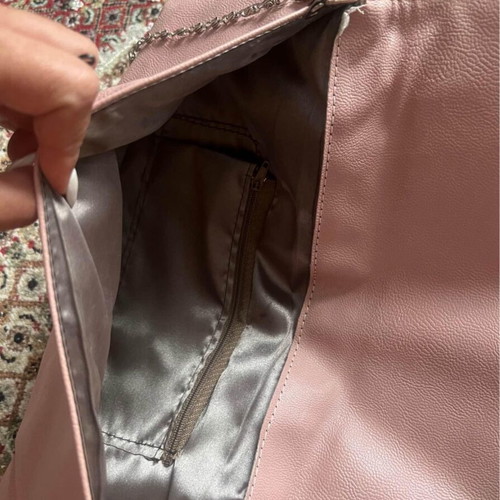 Envelope bag like new with strap pink