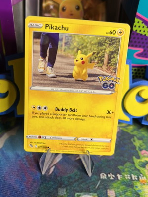Pikachu PokemonGo Pokemon card mint condition