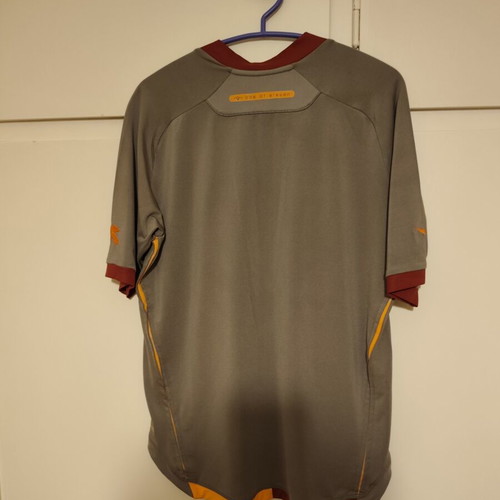 Roma Italy football jersey, size M, authentic