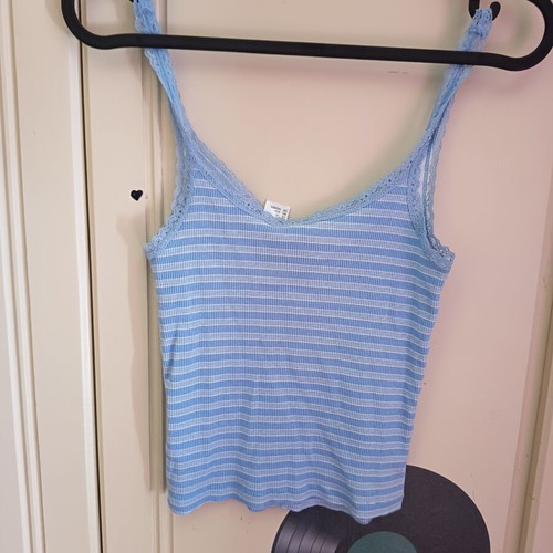 H&M Blue T-shirt like new