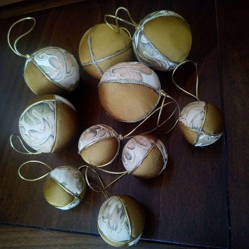 Set of 10 handmade Christmas balls in baroque design like new