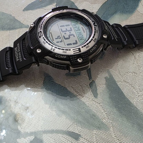Casio Protrek SGW-100 digital watch like new, black