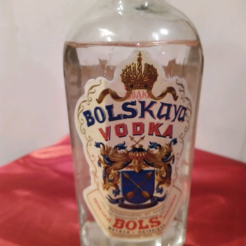 Various old drinks new, sealed