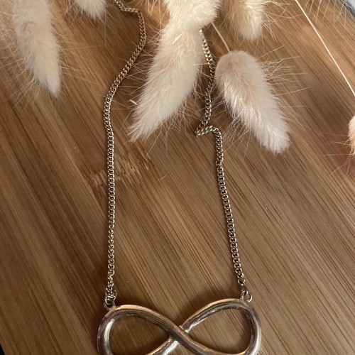 Long necklace used with infinity shape, 35 cm chain length