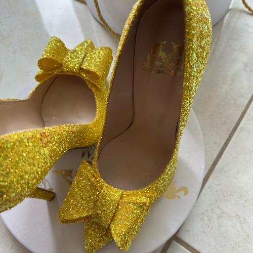 Yellow glitter high heels with bow, new, size 39