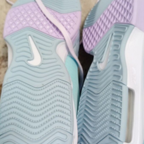 Nike LeBron Witness VIII new sports shoes, size 47, turquoise