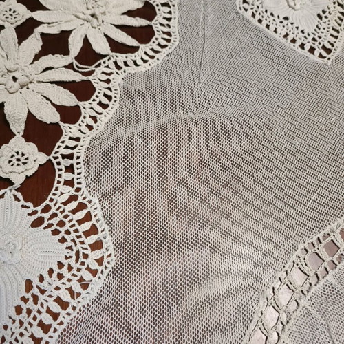 Handmade antique tablecloth like new