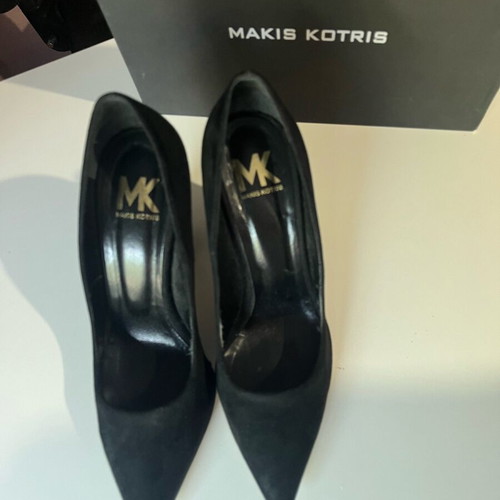 Makis Kotris Castor Pumps size 39 like new, black, 10.5 cm heel