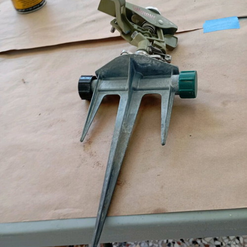 Gilmour garden sprinkler like new