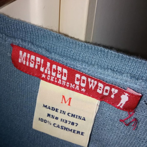 Misplaced Cowboy Oklahoma men's 100% cashmere turquoise shirt like new