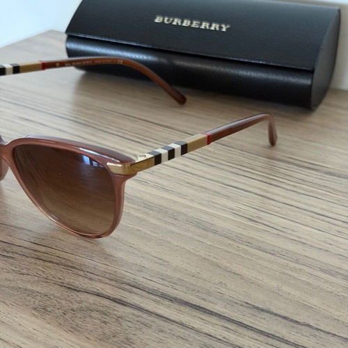 Burberry sunglasses new, brown