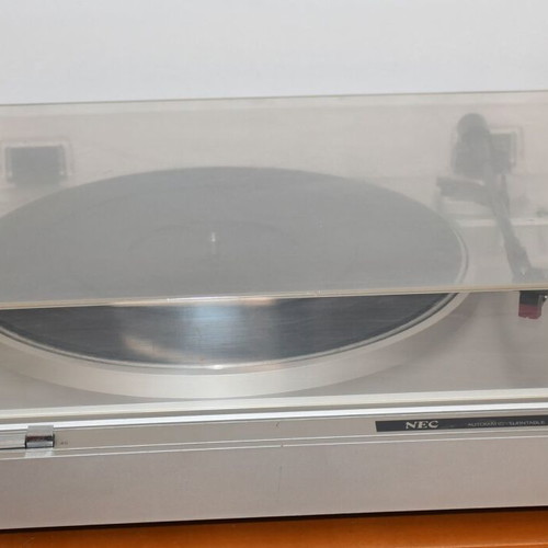 NEC sound system used with turntable, amplifier, radio, equalizer
