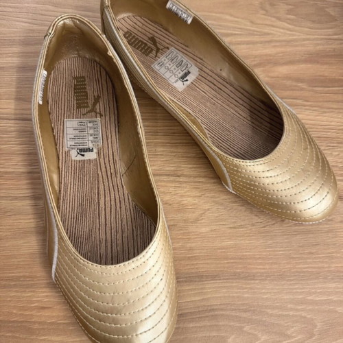Puma gold vintage ballet flats Y2K UK 6 EU 39