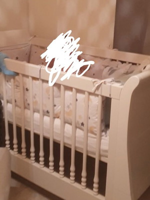 Baby cot convertible to preteen bed with Grecostrom mattress