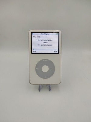 Apple iPod A-1136 30GB MP3 player