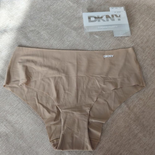 DKNY panties new, size M, beige