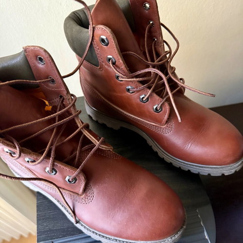 Timberland women's boots size 37.5 like new