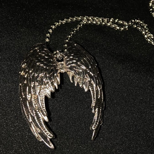 Angel Wings Y2K pendant new, gray