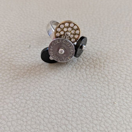 D&C silver cocktail ring like new, rotating circular elements