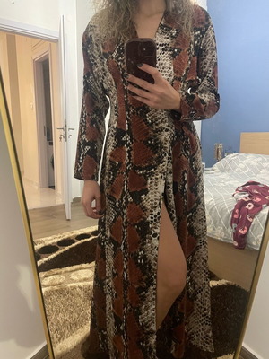 Long mid-length dress Mango like new, multicolored