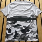 Under Armour HeatGear T-shirt medium white camo very good condition