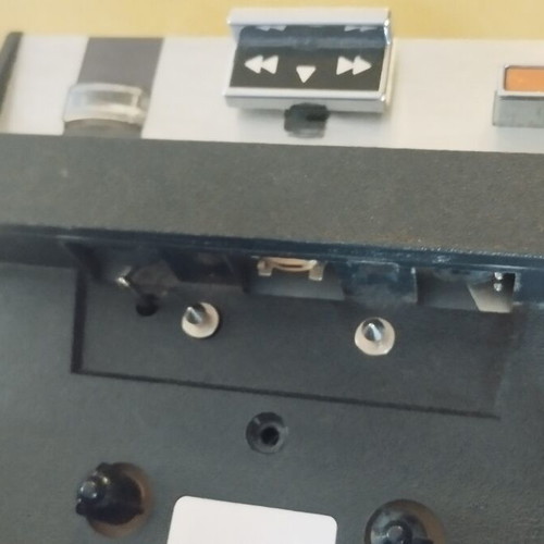 Philips EL 3302 cassette recorder with vintage leather case