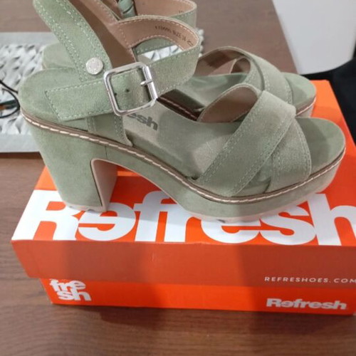 Refresh khaki suede sandals new, platform heel 10 cm